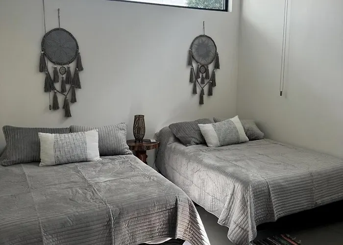 Сasa de vacaciones Charming 3bedroom House In